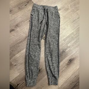 EUC Lululemon ready to Rulu fleece jogger